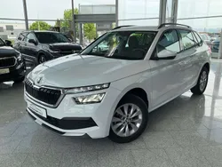 Moonweiss metallic Gebraucht 2022 Skoda Kamiq Ambition SUV | 14.890 € (Fairer Preis)
