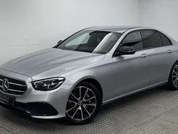 Hightechsilber Gebraucht 2022 Mercedes E220 Avantgarde Limousine | 37.800 € (Guter Preis)