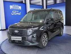 Dunkel schwarz metallic Neu 2025 Ford Tourneo Courier Titanium Van / Kleinbus | 29.290 € (Fairer Preis)