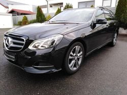 Obsidianschwarz metalliclack Gebraucht 2013 Mercedes E220 Kombi | 10.500 € (Guter Preis)