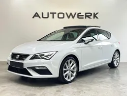 Weiß Gebraucht 2019 Seat Leon FR Limousine | 19.999 € (Etwas zu teuer)