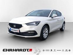 Weiß Neu 2025 Seat Leon Limousine | 31.790 € (Fairer Preis)