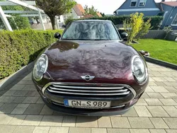 Pure burgundy metallic Gebraucht 2017 Mini Cooper Clubman Pepper Kombi | 10.999 € (Superpreis)
