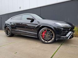 Schwarz Gebraucht 2020 Lamborghini Urus SUV | 207.840 €