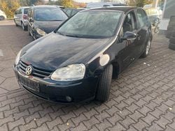 Schwarz Gebraucht 2008 VW Golf V Kleinwagen | 3.400 € (Fairer Preis)