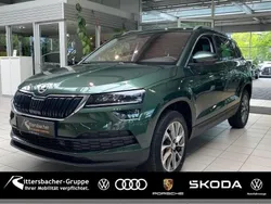 Grün Gebraucht 2021 Skoda Karoq Clever SUV | 23.490 € (Fairer Preis)