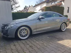 Silber Gebraucht 2011 Mercedes E200 Elegance Coupé | 11.100 € (Guter Preis)