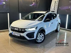 Weiß Gebraucht 2024 Dacia Sandero Essentiel Kleinwagen | 13.250 € (Guter Preis)