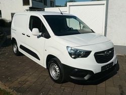 Weiß Gebraucht 2021 Opel Combo Edition Van / Kleinbus | 13.685 € (Fairer Preis)