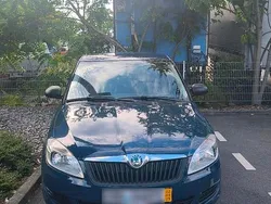 Blau Gebraucht 2010 Skoda Fabia Kleinwagen | 2.500 € (Superpreis)