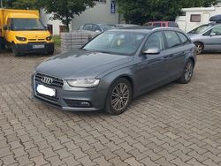 Grau Gebraucht 2013 Audi A4 Attraction Kombi | 5.999 € (Guter Preis)