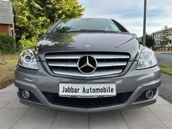 Grau Gebraucht 2010 Mercedes B180 Elegance Van / Kleinbus | 4.500 € (Guter Preis)