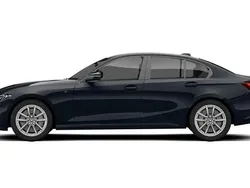 Grau Neu 2025 BMW 330 Comfort Edition Limousine | 67.230 € (Superpreis)