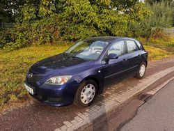 Blau Gebraucht 2005 Mazda 3 Limousine | 1.990 € (Fairer Preis)