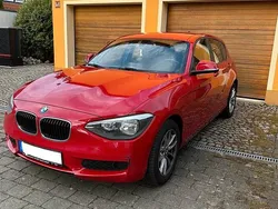 Rot Gebraucht 2013 BMW 116 Comfort Edition Kleinwagen | 5.500 € (Fairer Preis)