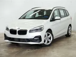Mineralweiss metallic Gebraucht 2022 BMW 220 Advantage Van / Kleinbus | 24.790 € (Guter Preis)