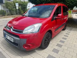 Rot Gebraucht 2013 Citroën Berlingo Tendance Van / Kleinbus | 6.499 € (Fairer Preis)