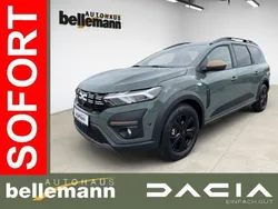 Grün Neu 2024 Dacia Jogger Extreme Limousine | 23.440 € (Fairer Preis)