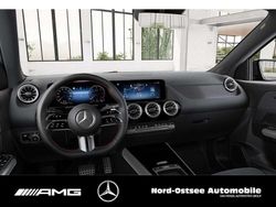 Metalliclack kosmosschwarz Gebraucht 2025 Mercedes GLA200 AMG SUV | 40.890 € (Guter Preis)