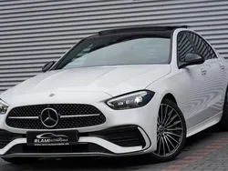 Weiß Gebraucht 2024 Mercedes C300 AMG Line Premium Plus Limousine | 55.999 €