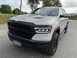 Grau Gebraucht 2020 RAM 1500 Abholung | 52.499 €