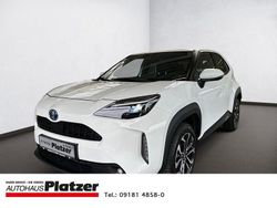 Weiss Gebraucht 2023 Toyota Yaris Cross Team SUV | 24.980 € (Guter Preis)