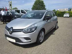 Silber (metallic) Gebraucht 2018 Renault Clio GrandTour LIMITED Kombi | 12.490 € (Etwas zu teuer)
