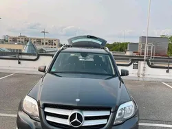 Grau Gebraucht 2013 Mercedes GLK220 SUV | 15.900 € (Fairer Preis)