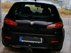 Schwarz Gebraucht 2004 Alfa Romeo Spider Cabrio | 1.100 €