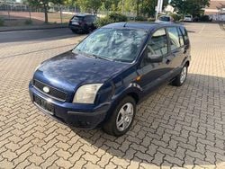 Blau Gebraucht 2005 Ford Fusion Trend Limousine | 1.950 € (Etwas zu teuer)