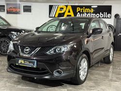 Schwarz Gebraucht 2015 Nissan Qashqai Acenta SUV | 11.999 € (Fairer Preis)