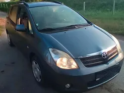 Blau Gebraucht 2003 Toyota Corolla Verso Van / Kleinbus | 1.400 €