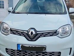 Weiß Gebraucht 2021 Renault Twingo Vibes Kleinwagen | 10.499 € (Guter Preis)
