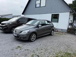 Grau Gebraucht 2008 Mercedes B170 Van / Kleinbus | 3.000 € (Guter Preis)