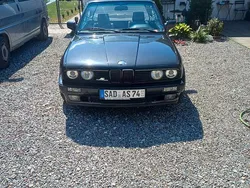 Schwarz Gebraucht 1991 BMW 318 Cabriolet Performance Cabrio | 15.800 €
