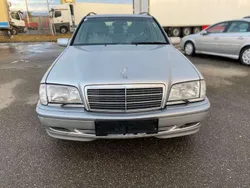 Silber Gebraucht 1999 Mercedes C220 Classic Kombi | 2.899 € (Fairer Preis)