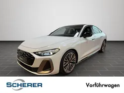 Gletscherweiß metallic Gebraucht 2025 Audi A5 Ambiente Coupé | 60.990 € (Superpreis)