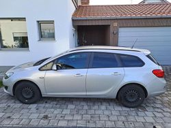 Silber Gebraucht 2015 Opel Astra Kombi | 5.100 € (Superpreis)