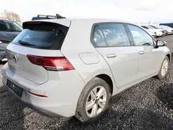 Mondsteingrau mondsteingrau Gebraucht 2020 VW Golf VII Life Limousine | 19.576 € (Fairer Preis)