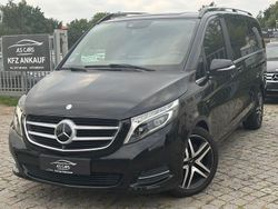 Schwarz Gebraucht 2015 Mercedes V250 Edition 1 Van / Kleinbus | 29.990 € (Fairer Preis)