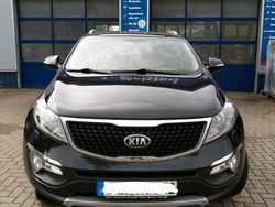 Schwarz Gebraucht 2014 Kia Besta SUV | 10.600 €