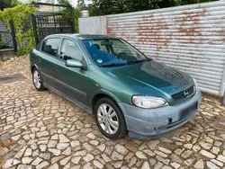 Grün Gebraucht 1998 Opel Astra Limousine | 650 € (Superpreis)