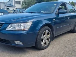 Blau Gebraucht 2010 Hyundai Sonata Limousine | 2.499 €