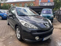 Grau Gebraucht 2009 Peugeot 207 Urban Move Kombi | 3.990 € (Etwas zu teuer)