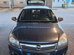Blau Gebraucht 2009 Opel Astra Edition Kombi | 1.500 € (Guter Preis)
