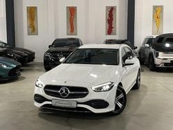 Weiß Gebraucht 2024 Mercedes C180 Avantgarde Limousine | 31.770 € (Superpreis)