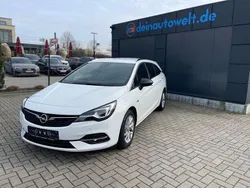 Weiß Gebraucht 2022 Opel Astra Elegance Kombi | 12.900 € (Superpreis)