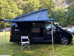Schwarz Gebraucht 2022 Mercedes V250 Marco Polo Van / Kleinbus | 59.900 € (Guter Preis)