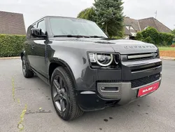 Grau Gebraucht 2023 Land Rover Defender Dynamic SUV | 73.890 € (Teuer)