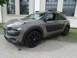 Lackierung tapenade Gebraucht 2015 Citroën C4 Cactus Shine Kleinwagen | 9.500 € (Fairer Preis)